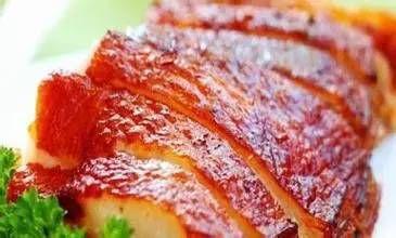 豫章酥鸭是一道江西汉族名菜,色泽红亮,酥香味浓. 鄱阳湖狮子头