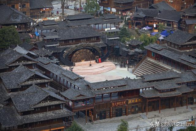 贵州苗族建筑——清一色瓦木结构