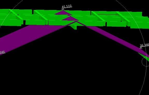 关于坡屋顶的梁对齐问题