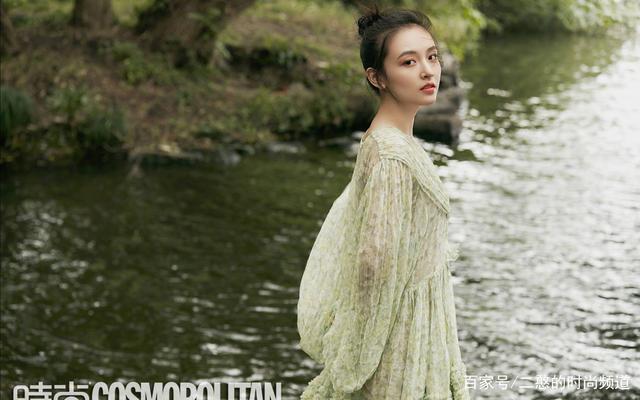 吴倩的机场造型被网友们吐槽太土?那是你没看过她的