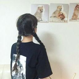 动漫图片麻花辫背影女生头像女生