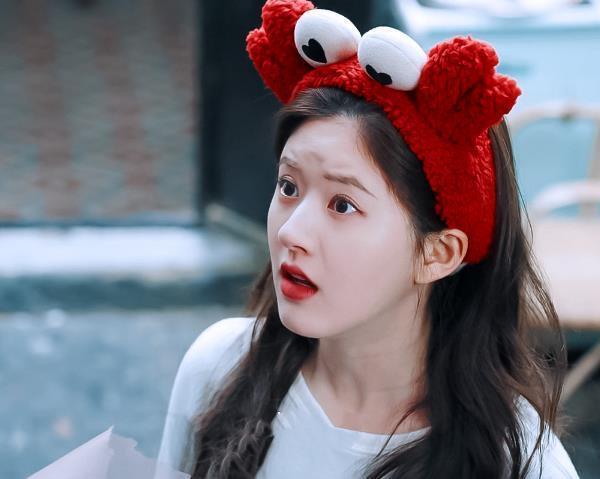 我喜欢你:赵露思不喊林雨申名字,也不喊大叔,独创喊法意外火了