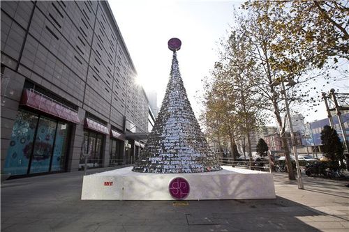 北京skp新光天地圣诞"羽化"蜕变 引领购物季