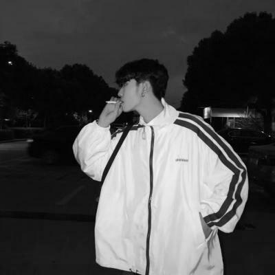 2019最潮qq头像男黑白伤感 习惯爱你这辈子都改不了了