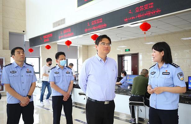 县委书记邓勇下沉督导基层政法队伍教育整顿工作-盱眙
