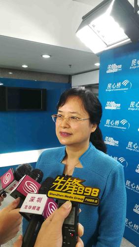 龙华如何争当先行示范区建设尖兵?杜玲书记民心桥上说