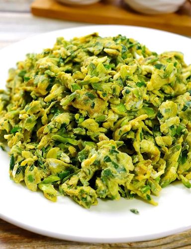 槐花炒鸡蛋先炒槐花还是先炒鸡蛋很多人第一步错了正确做法