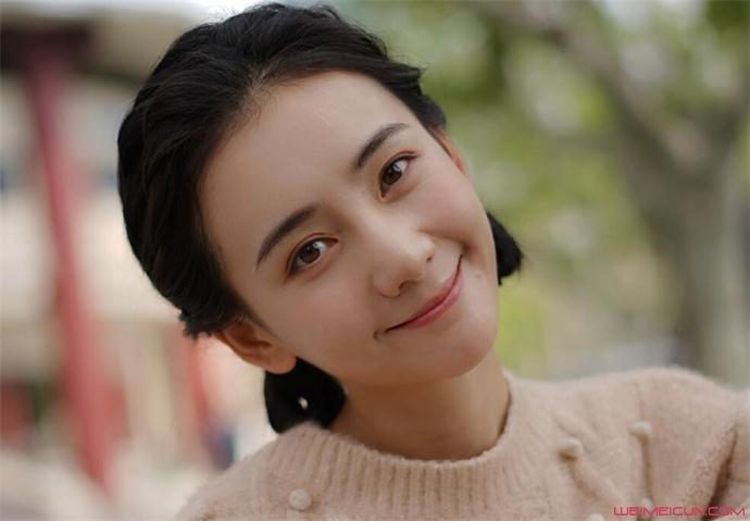 陆怡璇个人资料 揭露她和戴向宇究竟什么关系