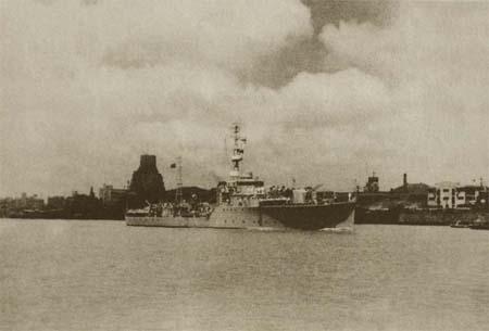 29-12 国军投诚的南昌号火炮护卫舰