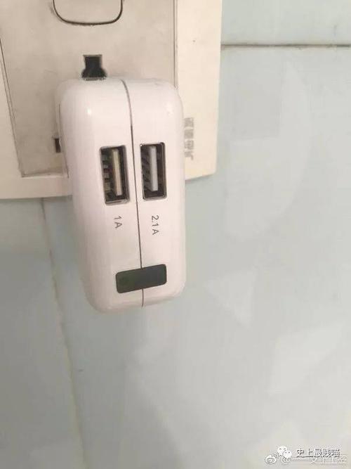 而这种伪装式偷拍摄像头 x宝一搜就是一堆