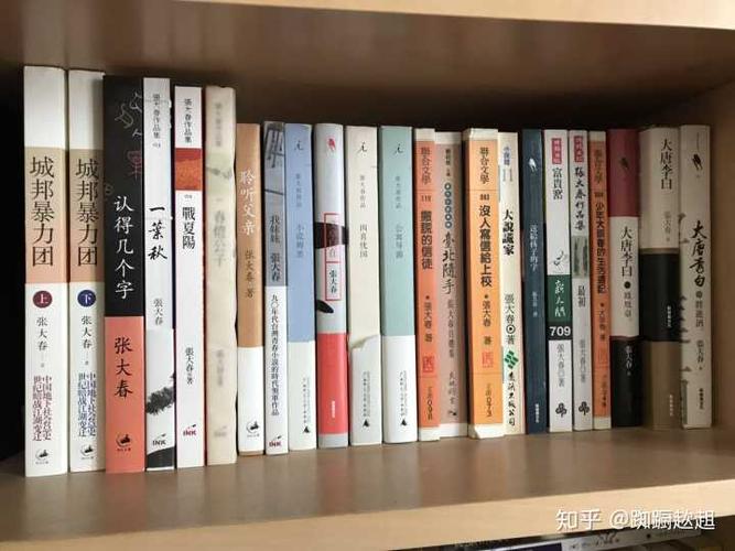 有什么拿起来就让人不肯放下的好看的书值得推荐