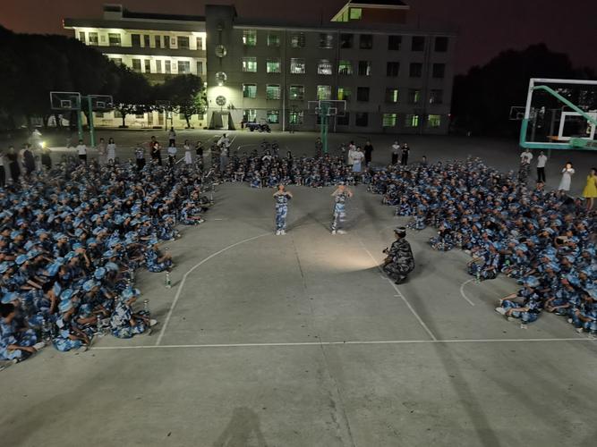 宜章县十一中学优秀学子们: 与烈日抗衡,同风雨争斗