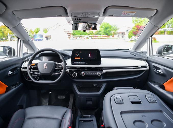 奔腾nat电池容量55kwhnedc续航419公里