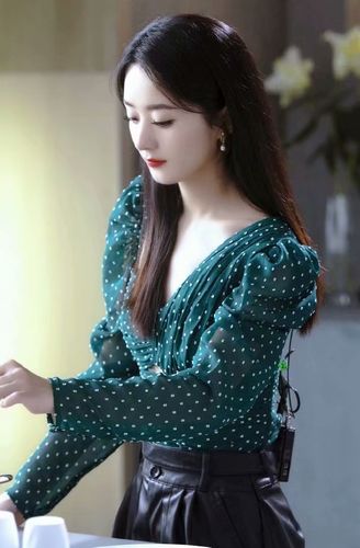赵丽颖女团风穿搭,有你喜欢的吗(多图)