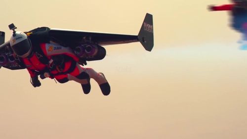 超酷个人喷气式飞行器_鸟人飞行_极限运动_1280x720