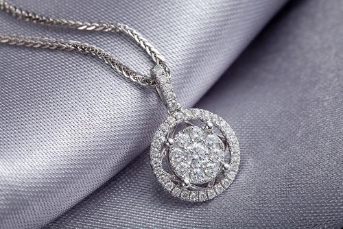 盘点er家这些钻石吊坠的寓意