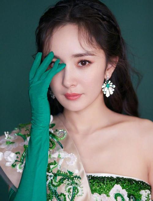 今日杨幂美照