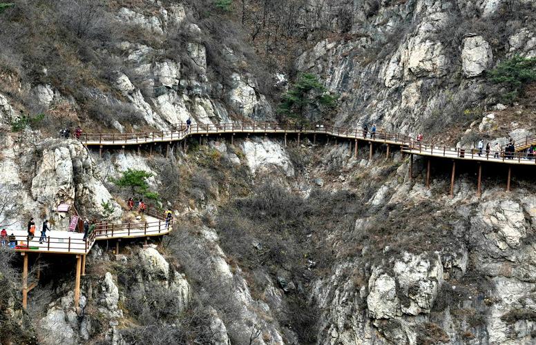 旅行 五莲九仙山风光   九仙山风景名胜区位于日照市五莲县境内,整个