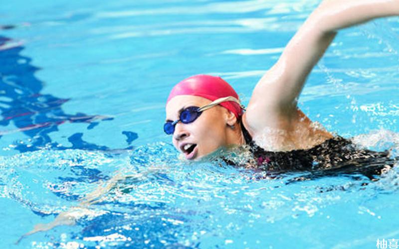 断奶后丰胸的方法有游泳
