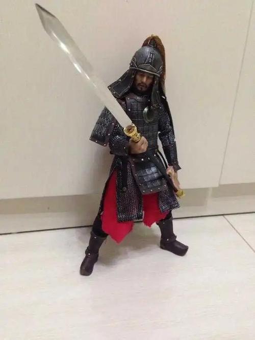 中国古代冷兵器巅峰唐陌刀到底长什么模样