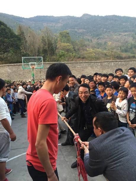 黔西南州勤智中学教师活动