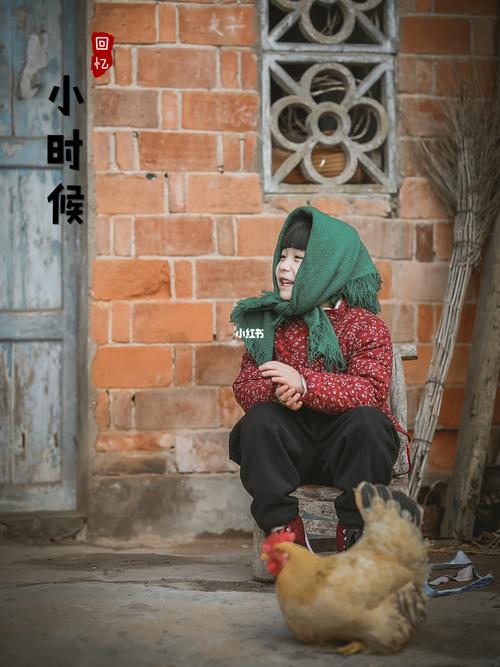 前段时间比较流行的花棉袄,绿头巾