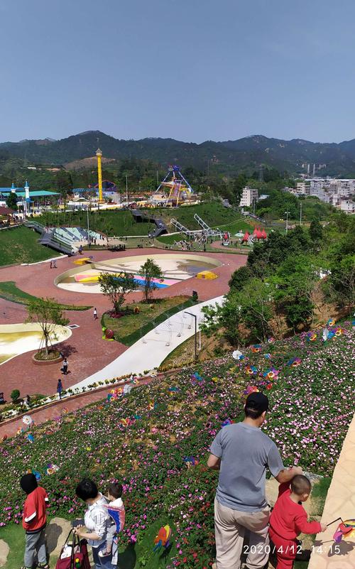 信宜市,池洞镇(莲花湖庄园)风景相册.