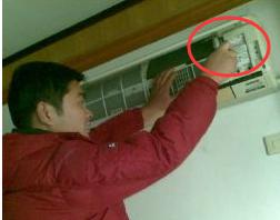 3,手动开关只能启动空调,至于设置只能按记忆力最后一次的设置启动.