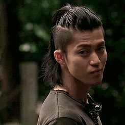 热血高校:芹泽多摩雄和泷谷源治,这二人谁更有大哥?