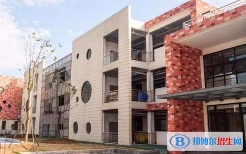 北海国际学校初中部2021年学费,收费多少