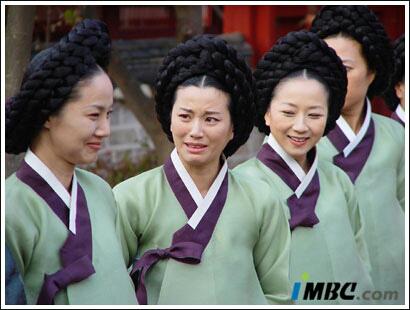 要被崔尚宫的表情笑死 今日份的快乐 韩尚宫麻麻尼笑得依旧温柔端庄