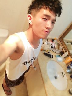 帅哥图片采集到四川小虎丶master