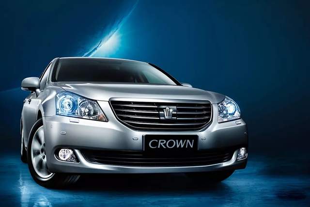 十二代后无皇冠十三代皇冠改装vip范儿