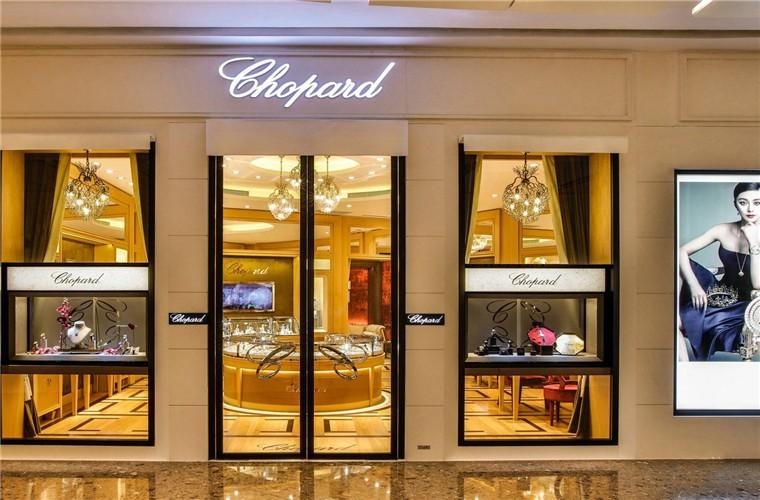 宝齐莱手表维修点不走了专柜电池