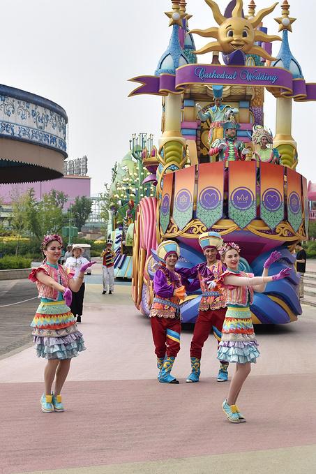 戏水冲浪过山车,东北最大的游乐场,辽宁抚顺热高乐园燃爆你的夏日激情