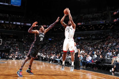 篮网爆冷加时险胜猛龙,拉塞尔29 5 5 莱昂纳德32分