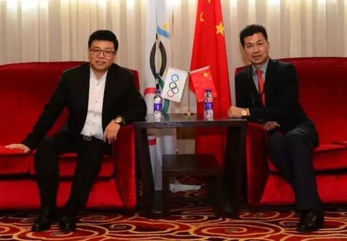 主席巴赫先生会见辽宁孔雀表业有限公司总经理吴建杰,艺术顾问邹玉利