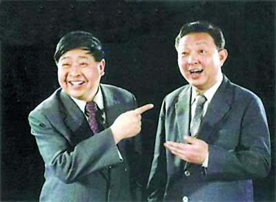 在这个全国最高层次的曲艺演出团体里,他得到了侯宝林,郭启儒,刘宝瑞