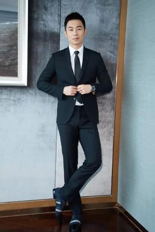 mle超级婚戒声临其境总冠军朱亚文我只不过就是一个俗人