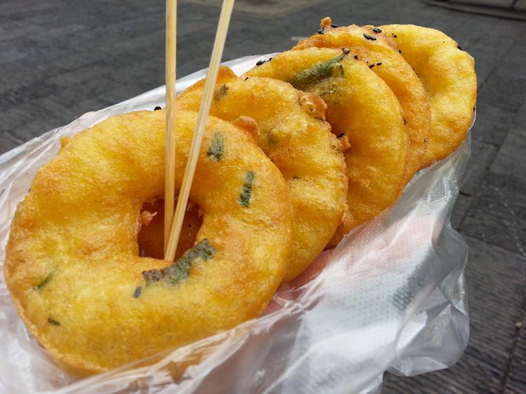 去看武大樱花的你,记得体验一把武汉的"过早"