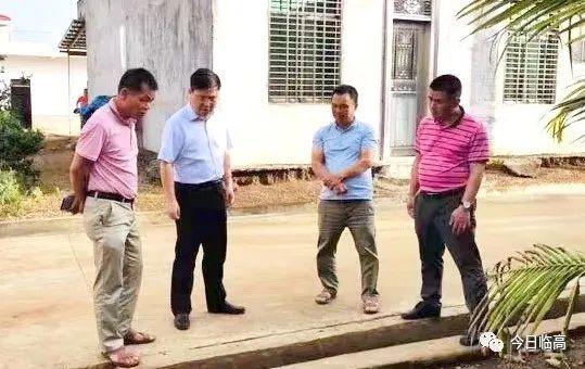 潘学峰深入多文开展调研式监督