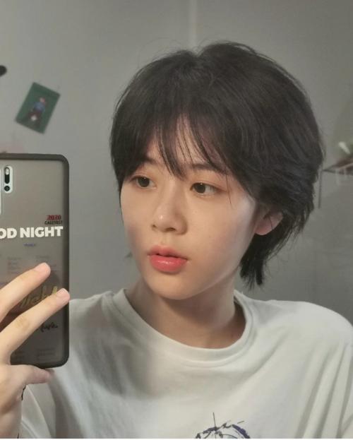 发型|菱形脸妹子剪少年感短发会翻车吗