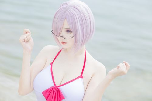 首页 动漫  夏天就应该有泳装-玛修水着. 学妹第五嫖达成!