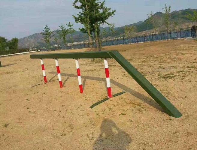 军事百米障碍赛 100m障碍训练器材