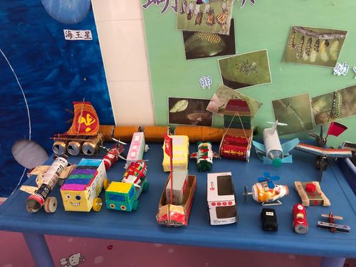 亲子手工创意多,变废为宝风采靓——屏山镇中心公立幼儿园交通工具