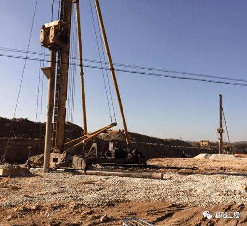 工法,新技术,新设备,新趋势,新政策 场地平整施工:振动沉管法碎石桩