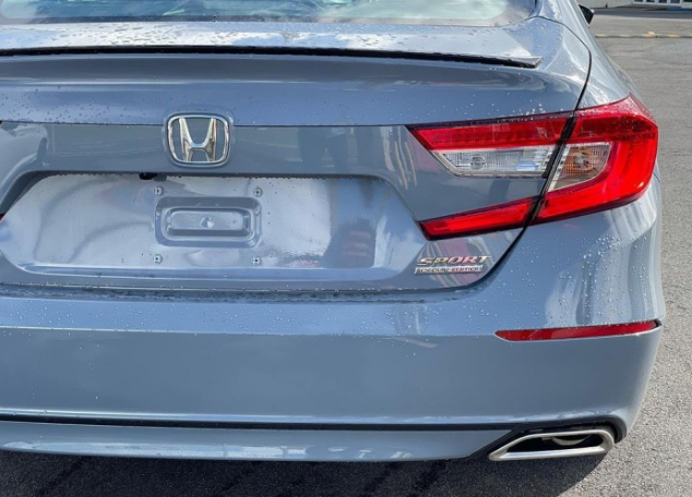 2022款"雅阁"首次曝光,前脸充满战斗力,国产或加入2.0t引擎