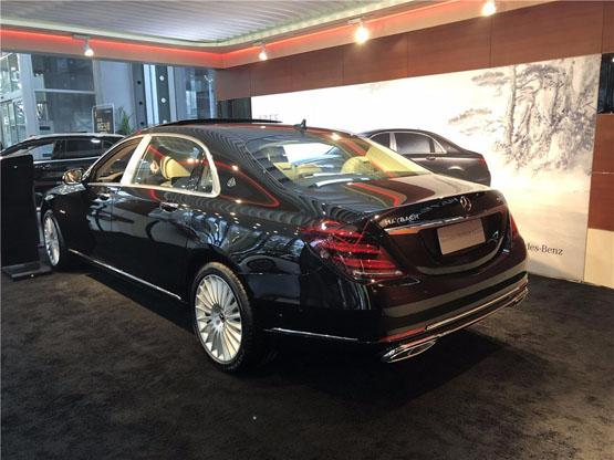 19款奔驰迈巴赫s450经典豪轿尊享低折