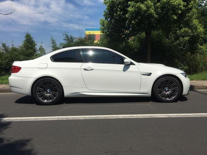 近年二手宝马m系比较   基本配置 编号:2016147246510 车型:跑车 里程