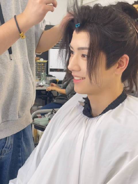 网剧造作时光#打工日常李菲richard的尾博视频